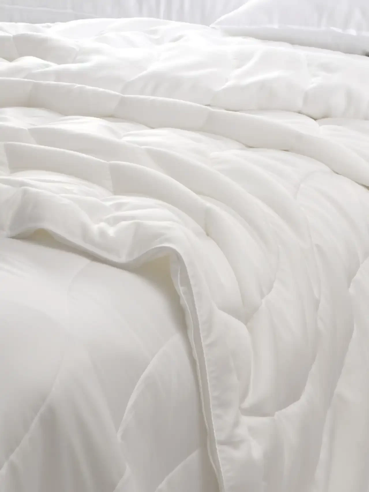 Breeze Comforter -  Buffy bedding
 